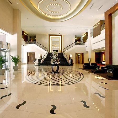 テイ ランディス ホテル タイナン【ペット可】 台南 エクステリア 写真 Lobby