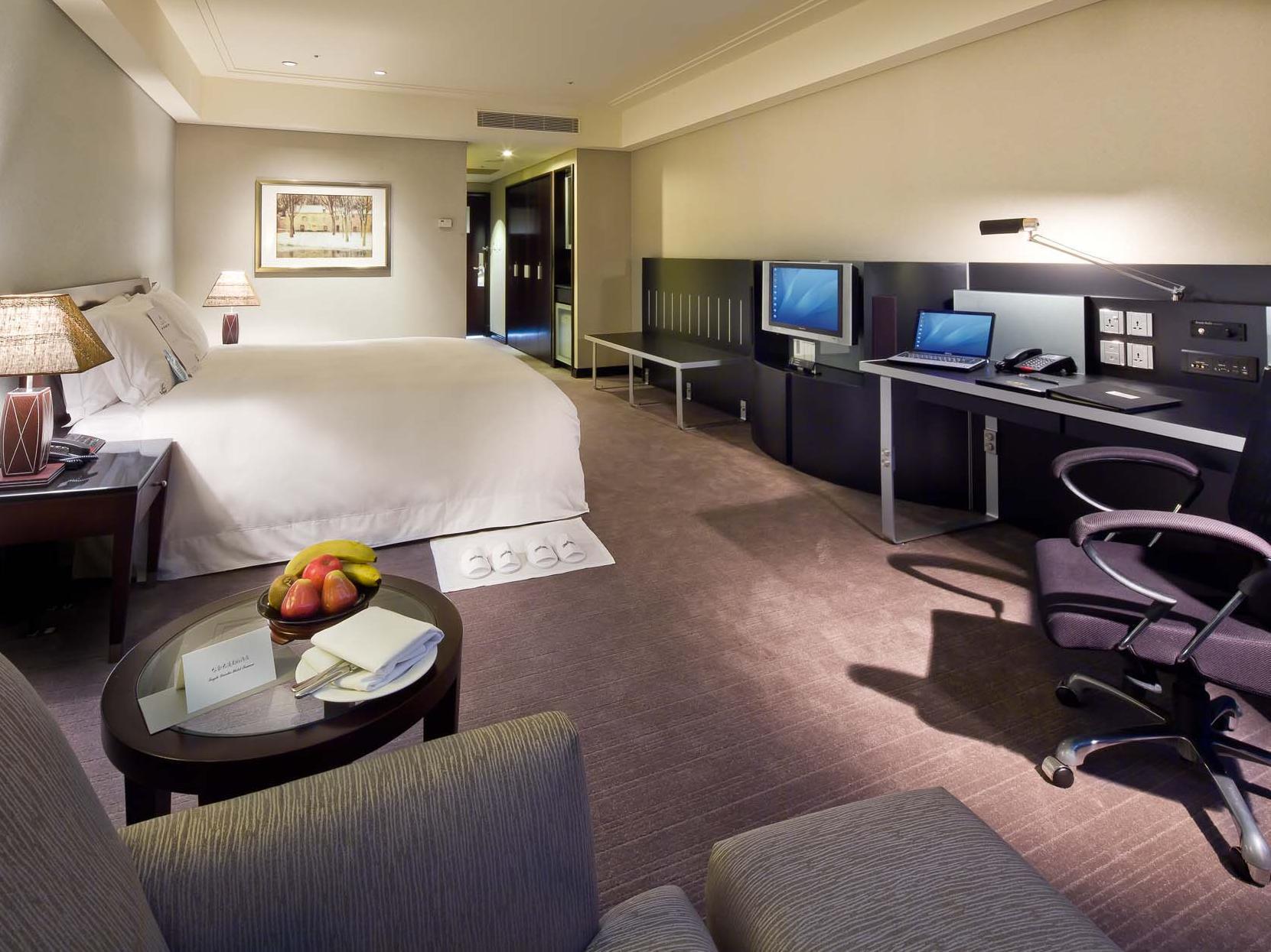 テイ ランディス ホテル タイナン【ペット可】 台南 エクステリア 写真 A room at the hotel