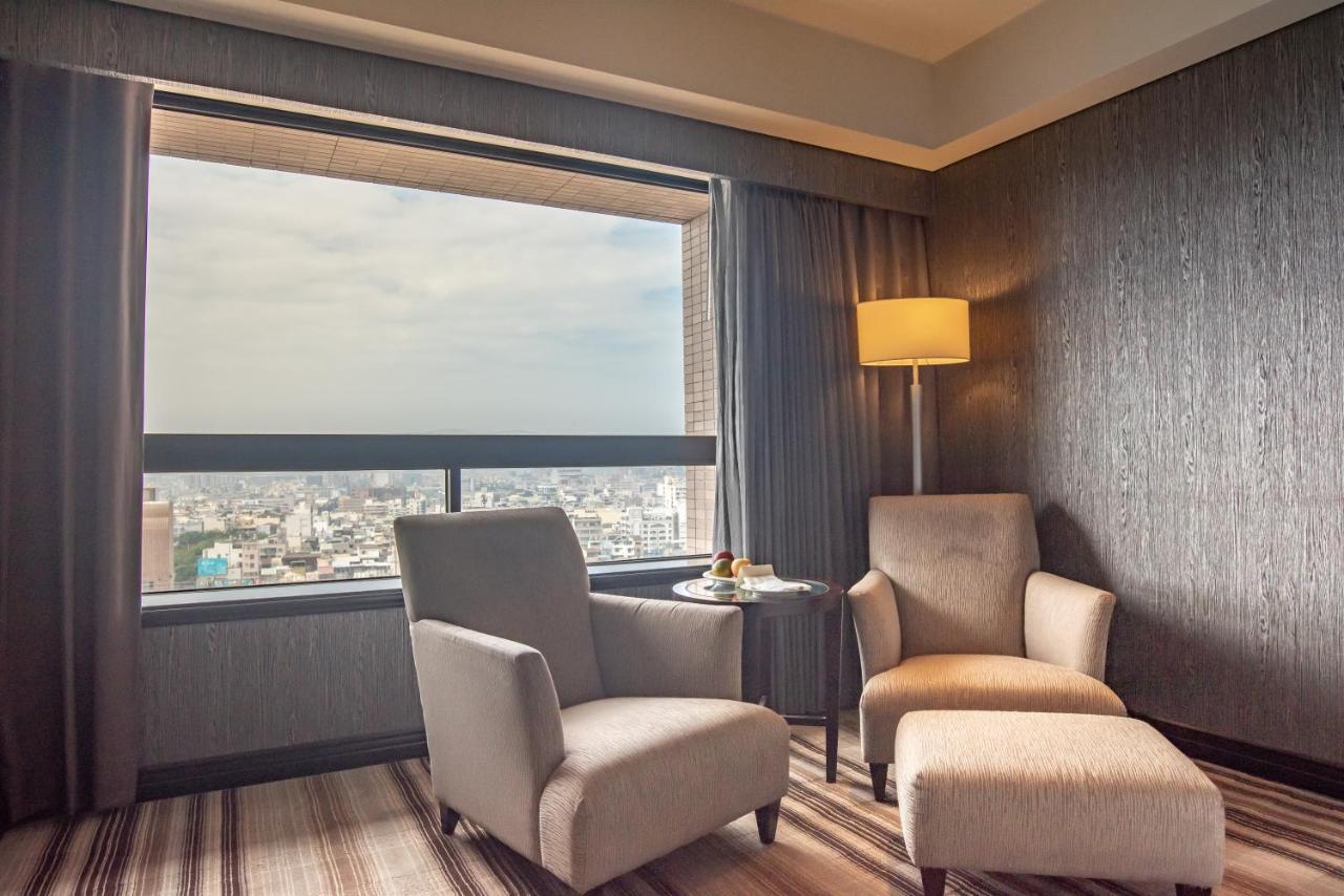 テイ ランディス ホテル タイナン【ペット可】 台南 エクステリア 写真 A room at the hotel